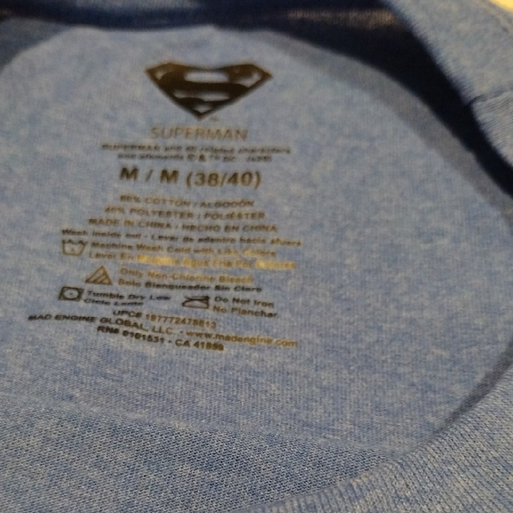 DC Comics Fun And Classic Superman Blue T-Shirt - Picture 2 of 4